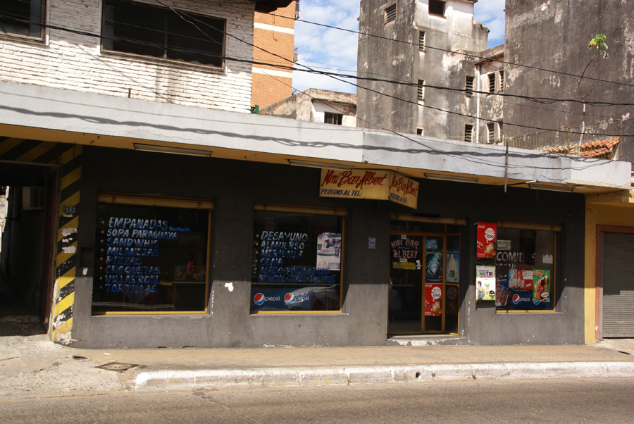 Mini Bar Albert, Asuncion, Paraguay